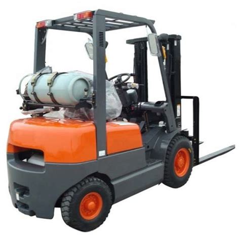 Forklift Rental - Material Handling Equipment | Rent A Tool in NYC