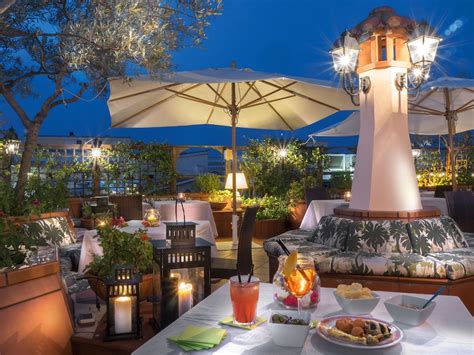 Hotel Diana Roof Garden in Rome | Best Rates & Deals on Orbitz