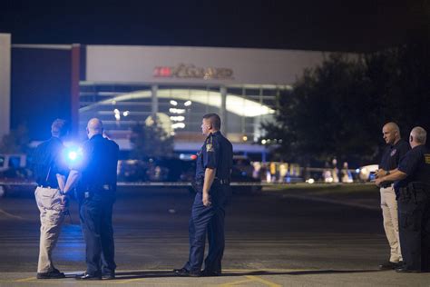 3 dead, including gunman, in Louisiana theater shooting - CBS News