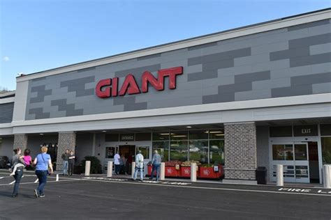 Giant Food Stores Opens In East Stroudsburg, Pennsylvania