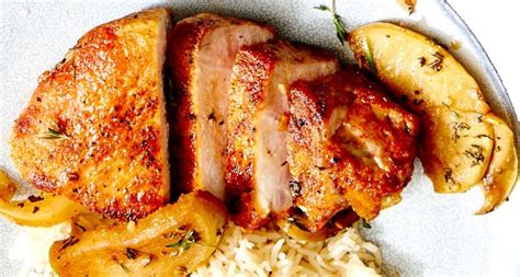 Pork Chops with Apples - Absolute Nutrition