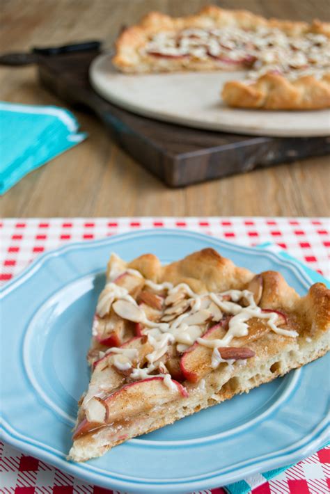 Apple Dessert Pizza with Cream Cheese Topping - SnapDragon®