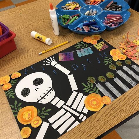 Another sample made for fifth grade’s Dia de los Muertos project! I have been so inspired by wh ...