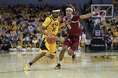 Mizzou Hoops: How the Tigers use 5-out and ball screens to get in rhythm - Rock M Nation