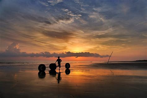 Kuakata sunrise and sunset tour - Tourist Signal