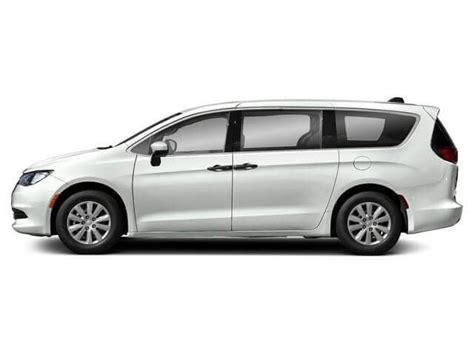 2020 Chrysler Voyager Review Chicago IL | Marino CJDR