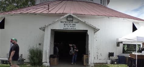 Vendors of homemade goods from across the country gather at Lancaster market - WOUB Public Media