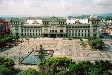 Yanet Rojas: El Palacio Nacional de la Cultura: Una maravilla guatemalteca.