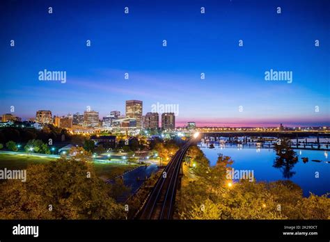 Downtown Richmond, Virginia skyline Stock Photo - Alamy