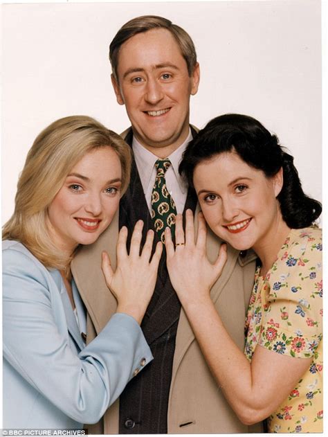 Nicholas Lyndhurst reunites with Elizabeth Carling and Emma Amos for Goodnight Sweetheart ...