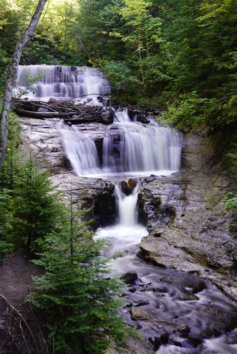 Sable Falls, Pictured Rocks National Lakeshore : r/Outdoors