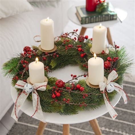 Hacer corona de adviento en sí - #adviento #corona #hacer | Christmas wreaths, Christmas ...