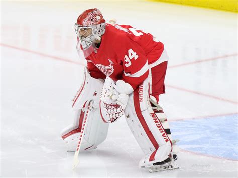 Maple Leafs Need to Make a Decision on Mrazek