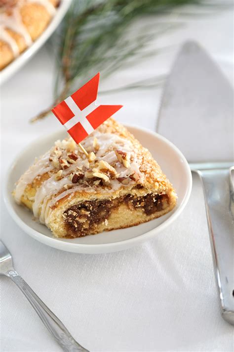 Old Danish Christmas Kringle (Dansk Smørkringle) | Sprinkle Bakes