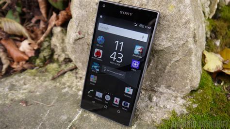 Sony Xperia Z5 and Z5 Compact now available in the USA