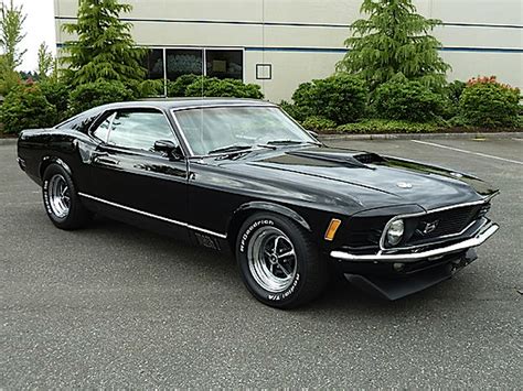 This BOLD 1970 Ford Mustang Mach 1 is on eBay right now