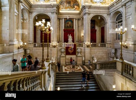 MADRID, SPAIN - MAY 24, 2017: This is the main staircase in the lobby of the Royal Palace Stock ...