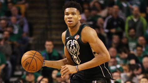 Let's Blog: GIANNIS ANTETOKOUNMPO, FROM GREECE TO NBA