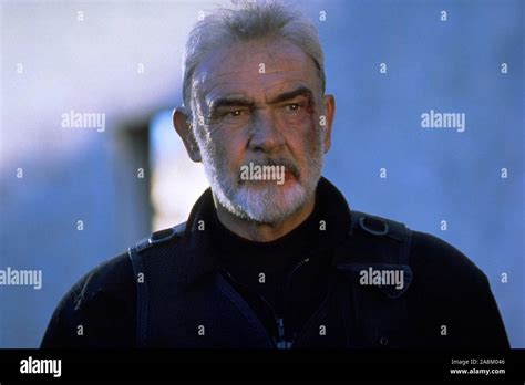 SEAN CONNERY in THE ROCK (1996), directed by MICHAEL BAY. Credit: HOLLYWOOD PICTURES / Album ...