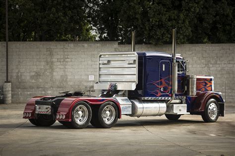 1992 PETERBILT 379 "TRANSFORMERS OPTIMUS PRIME" STUNT TRUCK- Barrett ...