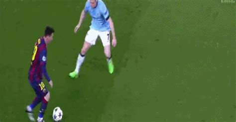 Lionel Messi GIF - Find & Share on GIPHY