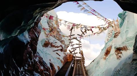 VIDEO: New Changes to 'Disco Yeti' at Disney World's Expedition Everest • DisneyTips.com