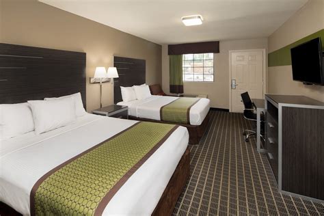 Days Inn & Suites by Wyndham Athens Alabama | Athens, AL Hotels