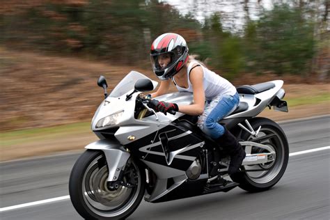 Avoiding the 4 Most Common Causes Motorcycle Accidents