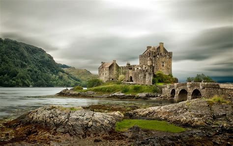 12 Eilean Donan Castle Wallpapers | HD Backgrounds - Wallpaper Abyss ...