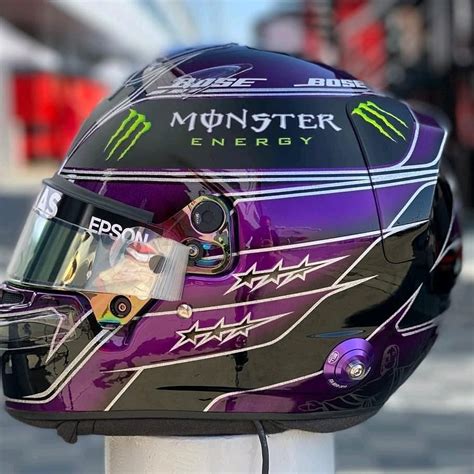 New updated helmet of Lewis Hamilton : r/formula1