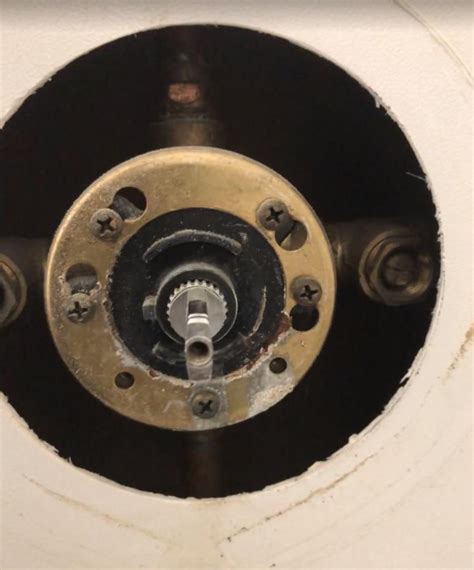 leak - Identifying old single handle shower valve/cartride? - Home Improvement Stack Exchange