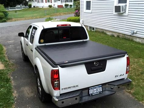 Nissan Frontier Fiberglass Bed Cover