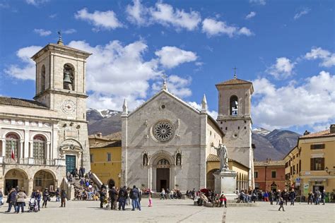 History and Gastronomy in Norcia | Italië, Kathedraal, Reizen