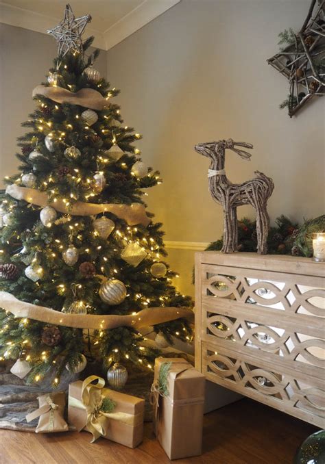 Traditional French Country Christmas Tree - Balsam Hill Blog