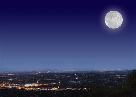 ᐈ Johannesburg skyline night stock photos, Royalty Free johannesburg skyline night images ...