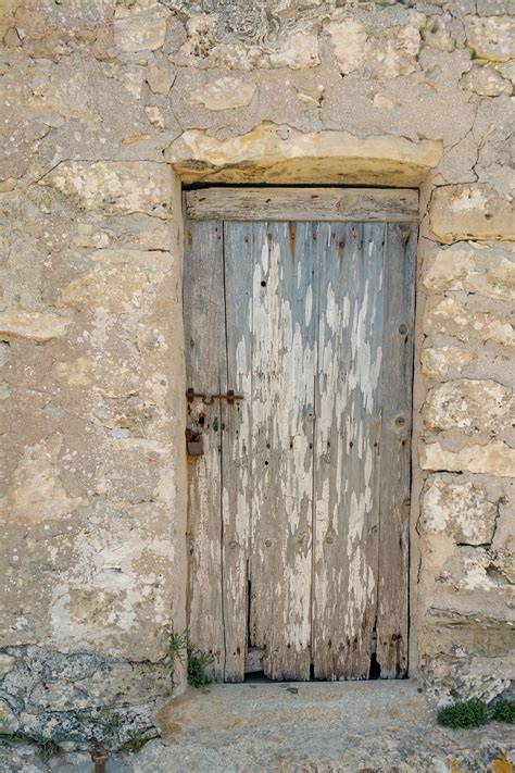 Old Wooden Door Free Stock Photo - Public Domain Pictures