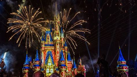 Happily Ever After Fireworks Show (Disney World) | A Complete Guide | DisneyNews