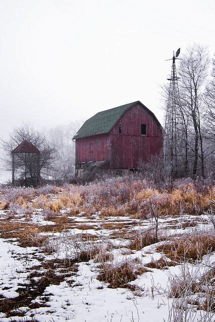 Foggy Old Winter Barn | Barn pictures, Old barns, Barn photos