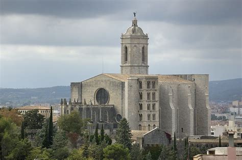 What makes the Cathedral of Girona so magical? - Club Villamar