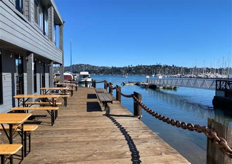 The 10 Best Sausalito Restaurants on the Water (2023)