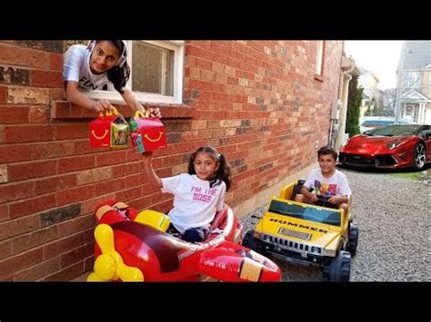 Mcdonalds Drive Thru Prank Pretend Play - Prank All Strory