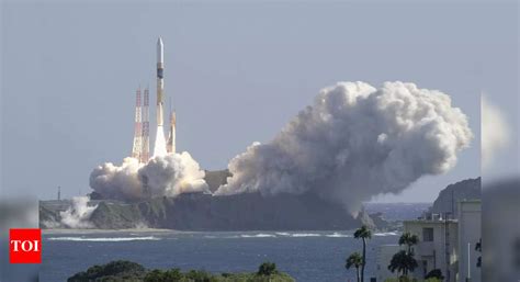 Japan SLIM Mission: Japan launches rocket carrying moon lander SLIM after three delays - Times ...