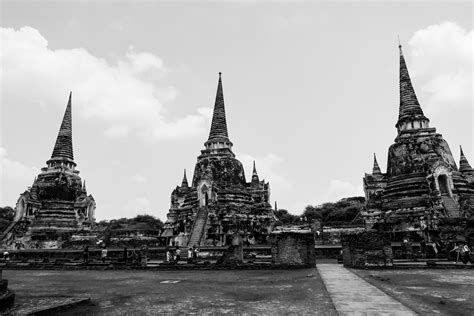 Exploring Temples in Ayutthaya, Thailand