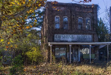 Cushing hotel, Maydelle, Texas, United states, by ov.black [990 x 667] • /r/AbandonedPorn | Old ...