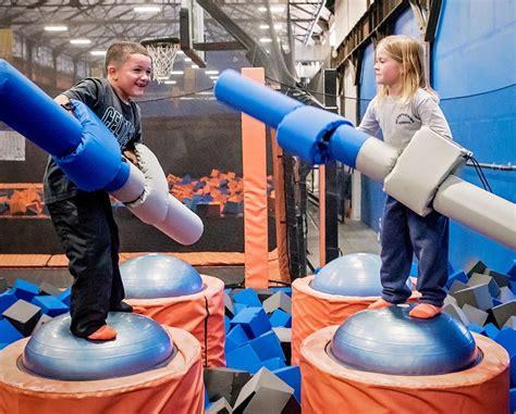 Deal: Sky Zone Trampoline Park Jump Passes | CertifiKID