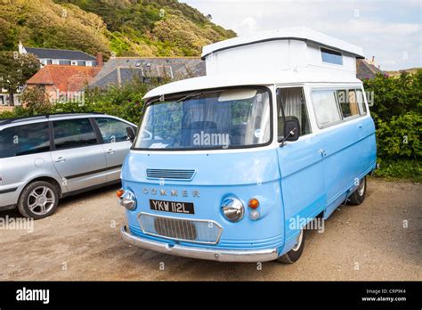 Commer van hi-res stock photography and images - Alamy