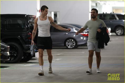 Shawn Mendes Jumpstarts the Week with a Workout | Photo 1367535 - Photo Gallery | Just Jared Jr.