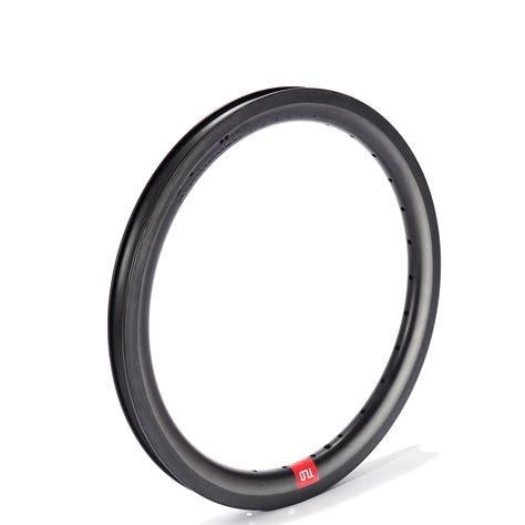 16 inch TLO carbon rim by Schmolke Carbon