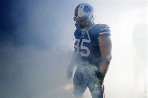 Buffalo Bills DT Kyle Williams avoids ACL injury (report ...