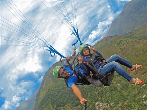 Tandem Paragliding in Dobhi, Himachal Pradesh - ParaBooking